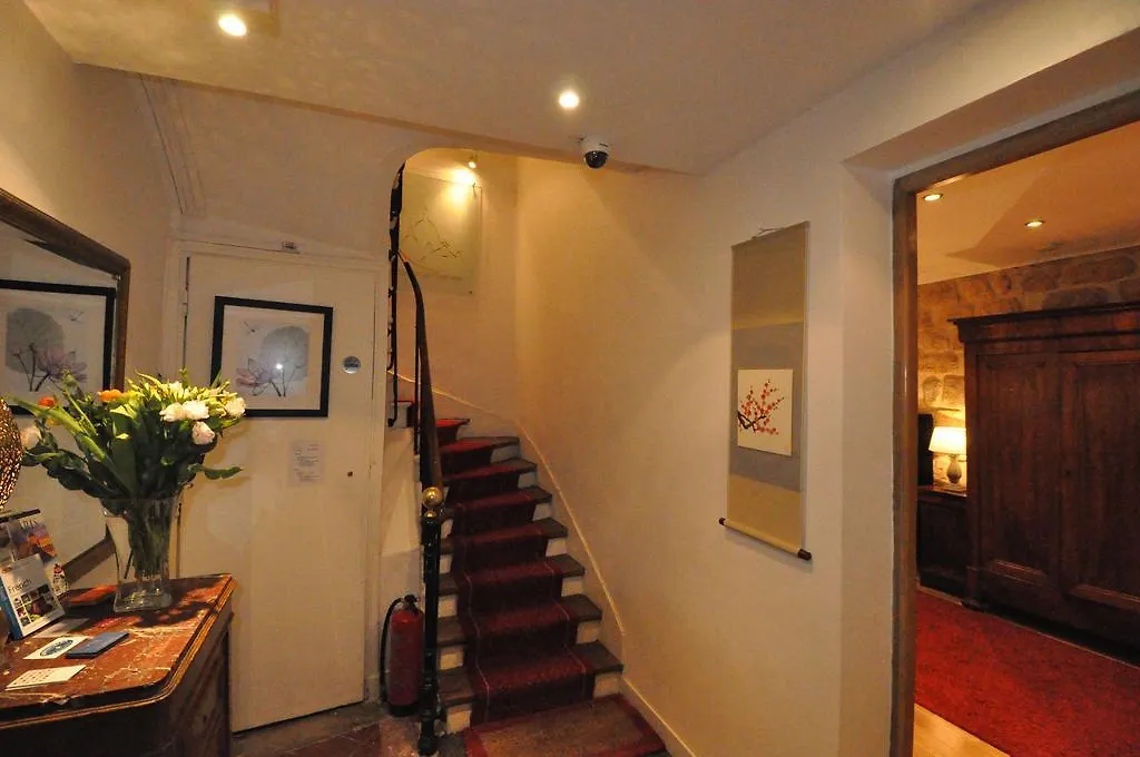 Studios Rimbaud Paris Guest house