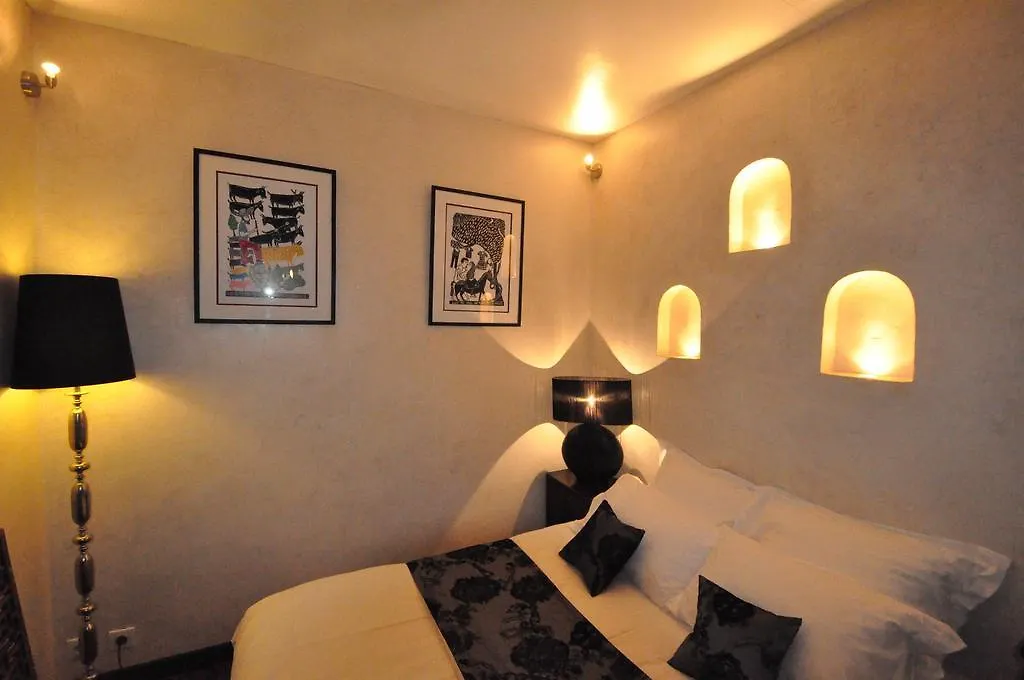Studios Rimbaud Paris 0*,  France